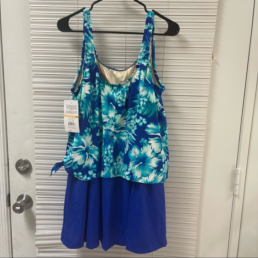 Maxine Of Hollywood Instant Minimizer One Piece Bathing Suit